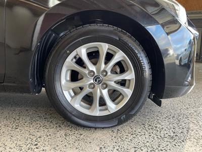 2014 Mazda Demio - Thumbnail