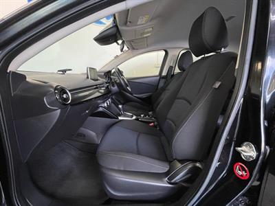 2014 Mazda Demio - Thumbnail