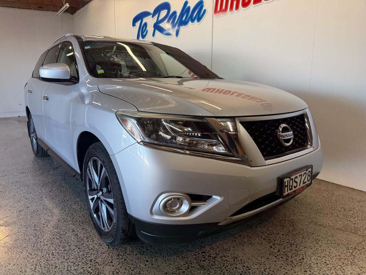2014 Nissan PATHFINDER
