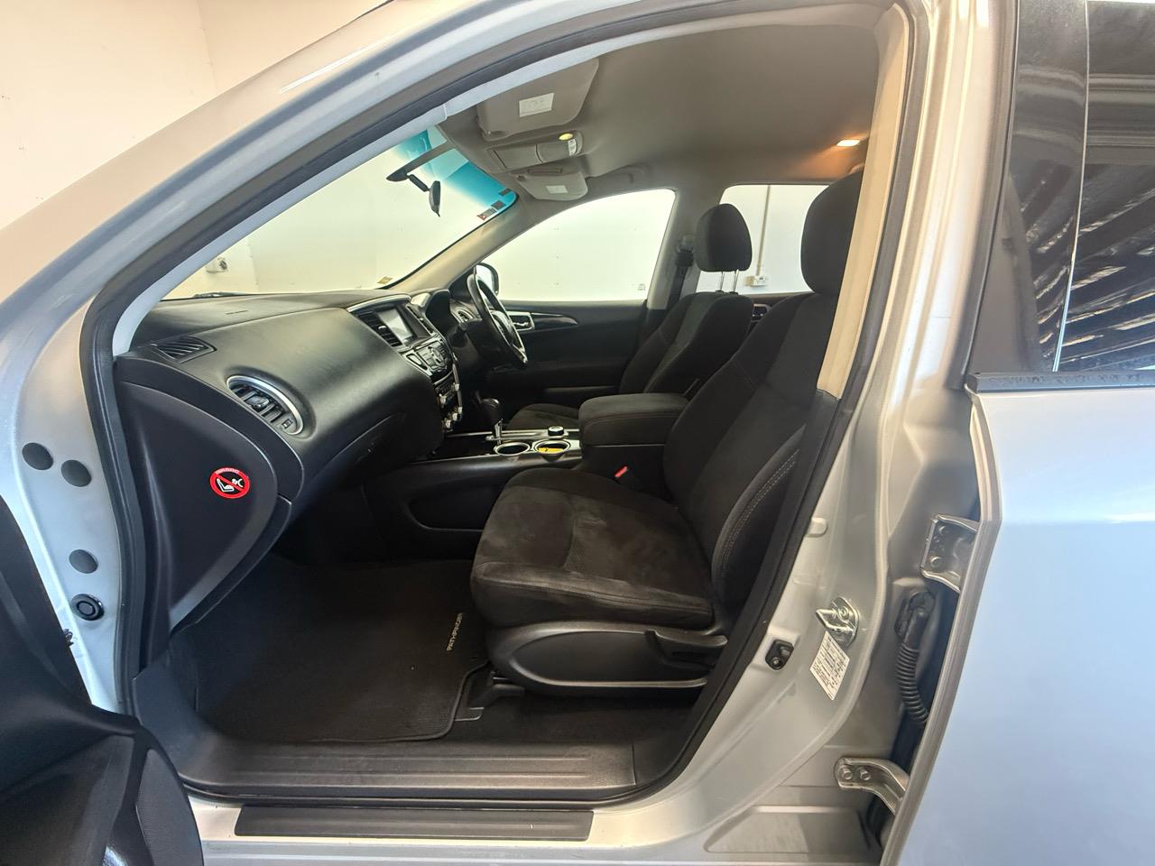 2014 Nissan PATHFINDER