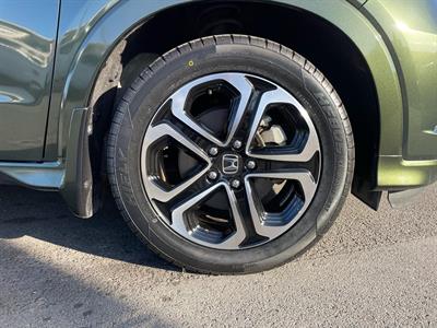 2014 Honda VEZEL - Thumbnail