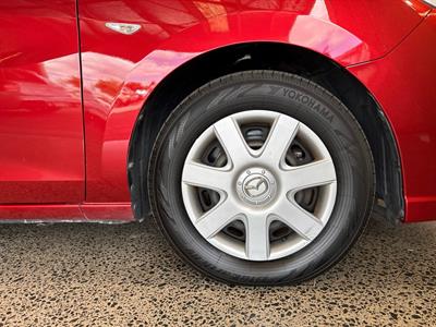 2017 Mazda Premacy - Thumbnail