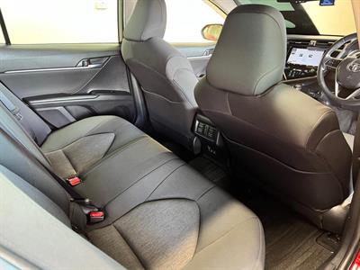 2017 Toyota Camry - Thumbnail