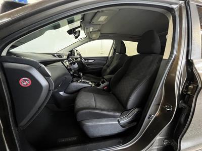 2015 Nissan Qashqai - Thumbnail