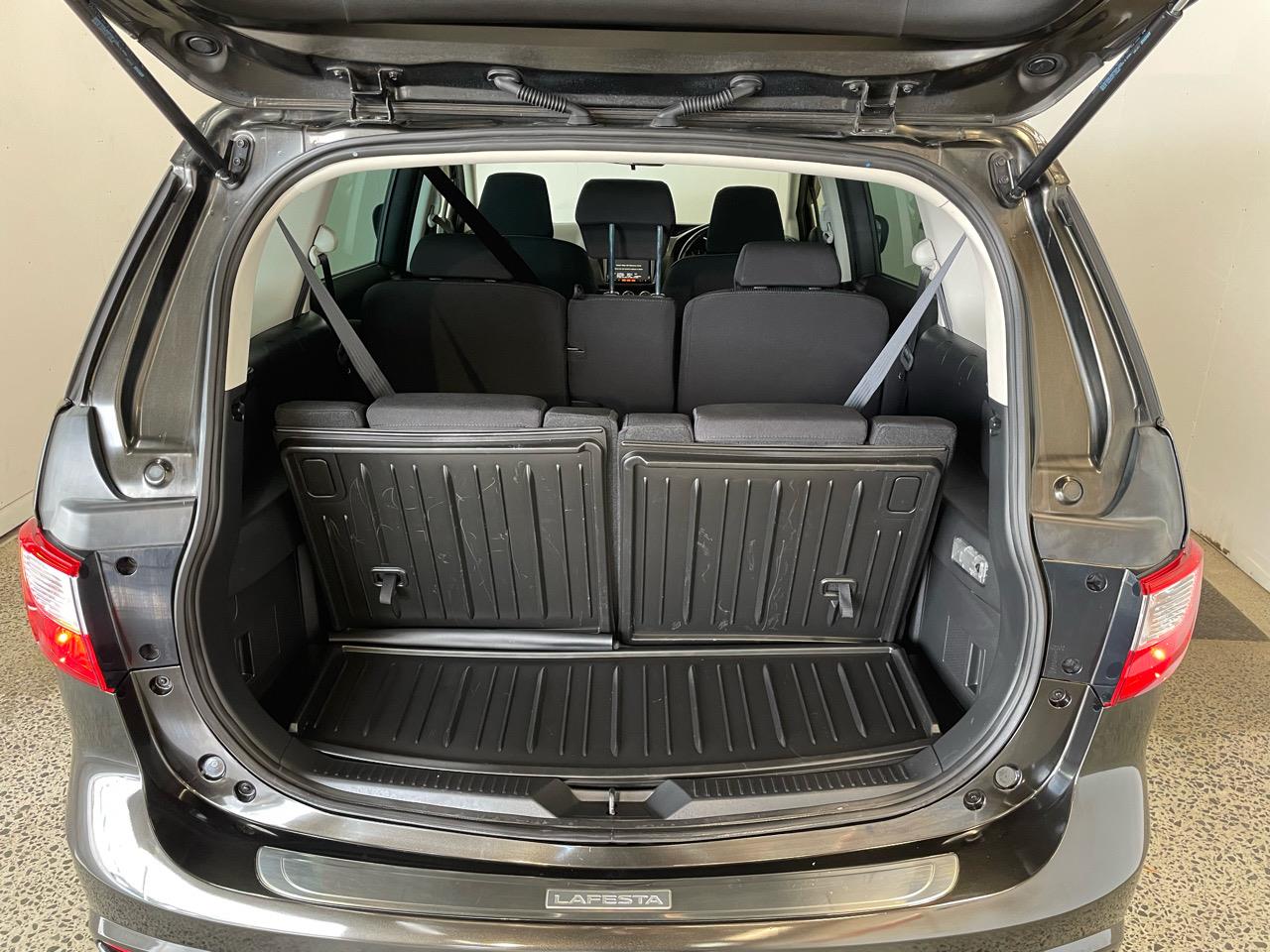 2012 Nissan Lafesta