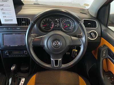 2011 Volkswagen CROSS-POLO - Thumbnail