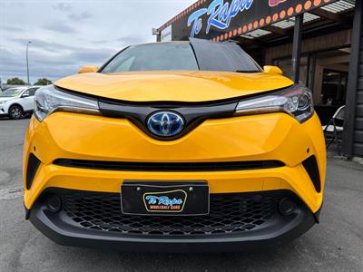 2018 Toyota C-HR - Thumbnail