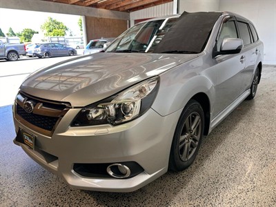 2014 Subaru Legacy - Thumbnail