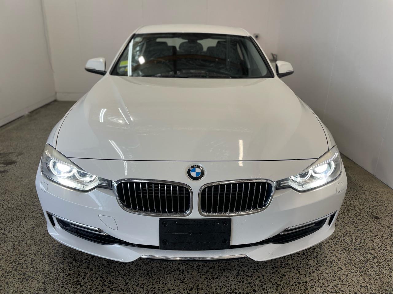2014 BMW 320i