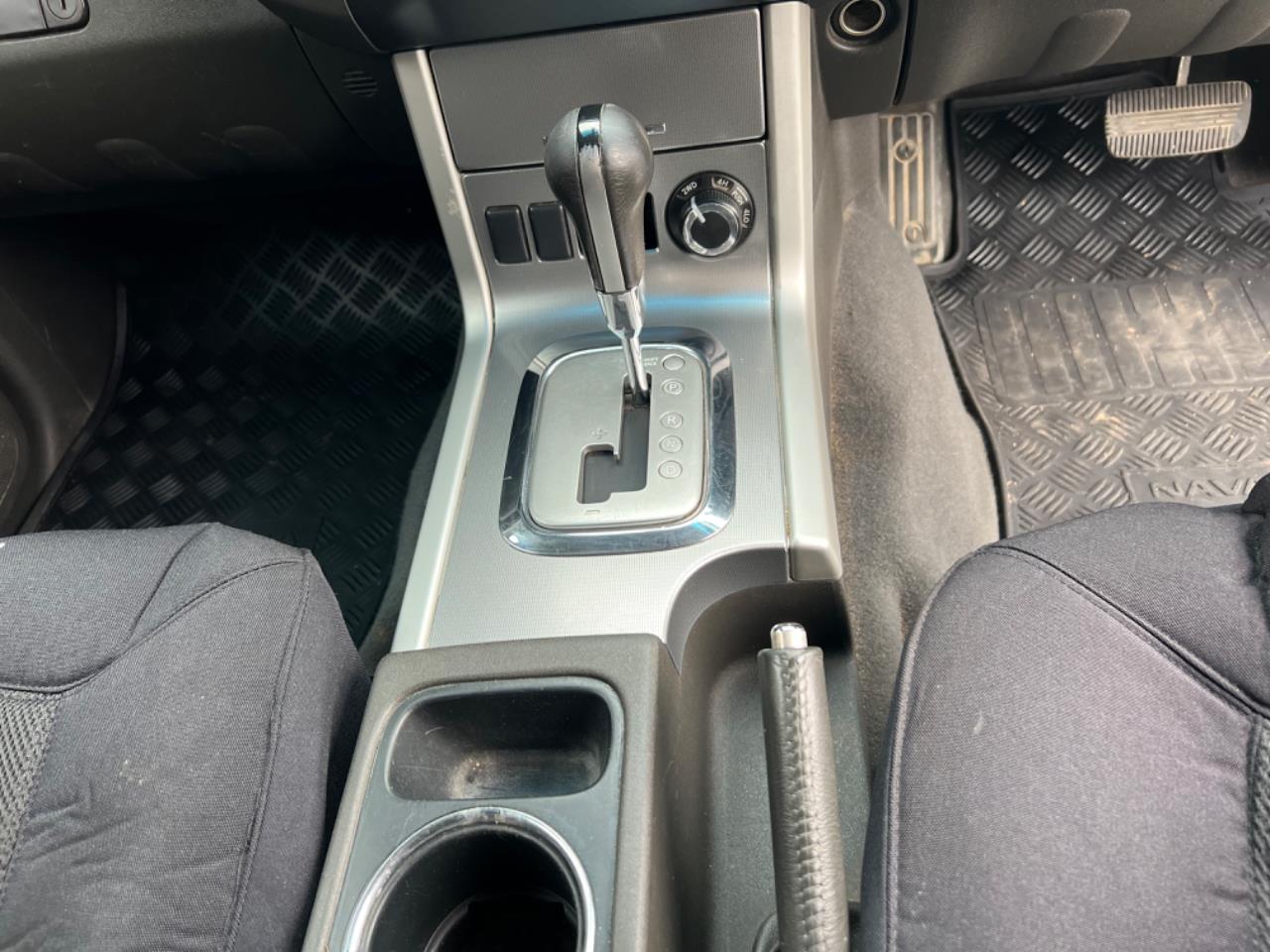 2014 Nissan NAVARA