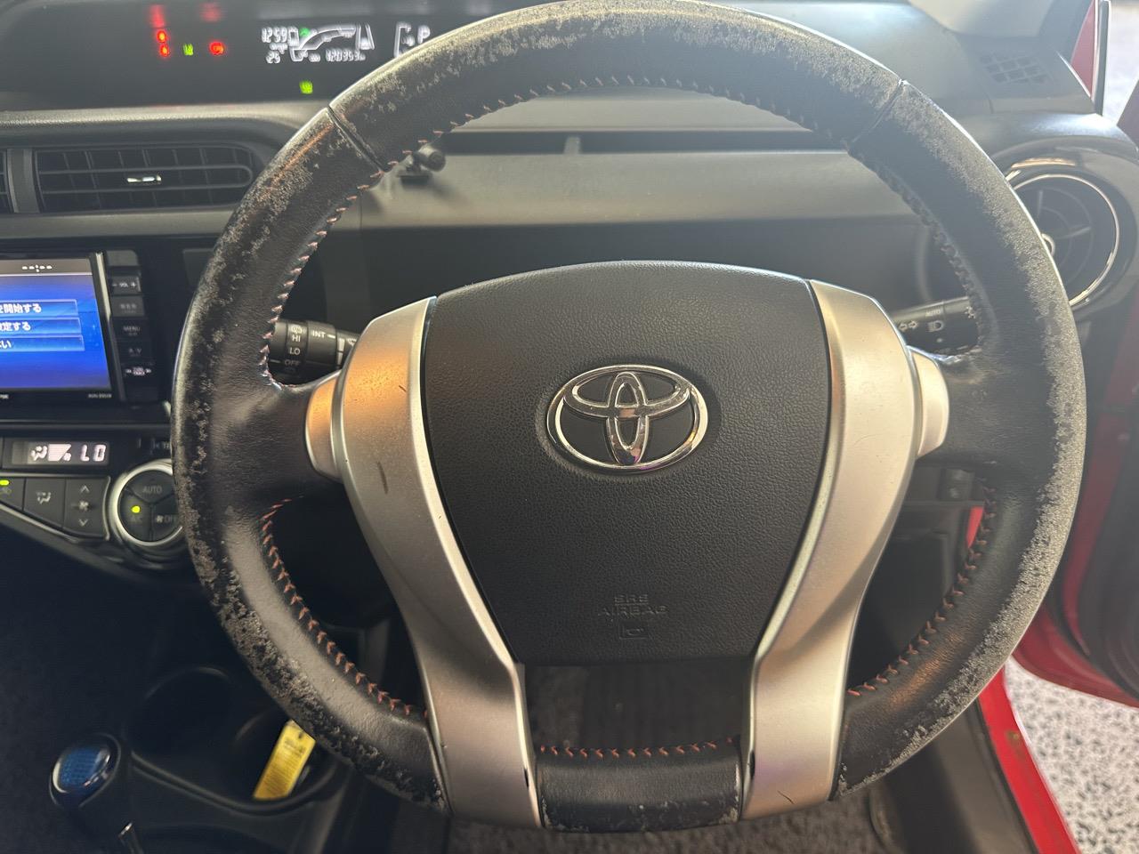 2016 Toyota AQUA