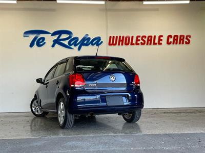 2012 Volkswagen Polo - Thumbnail