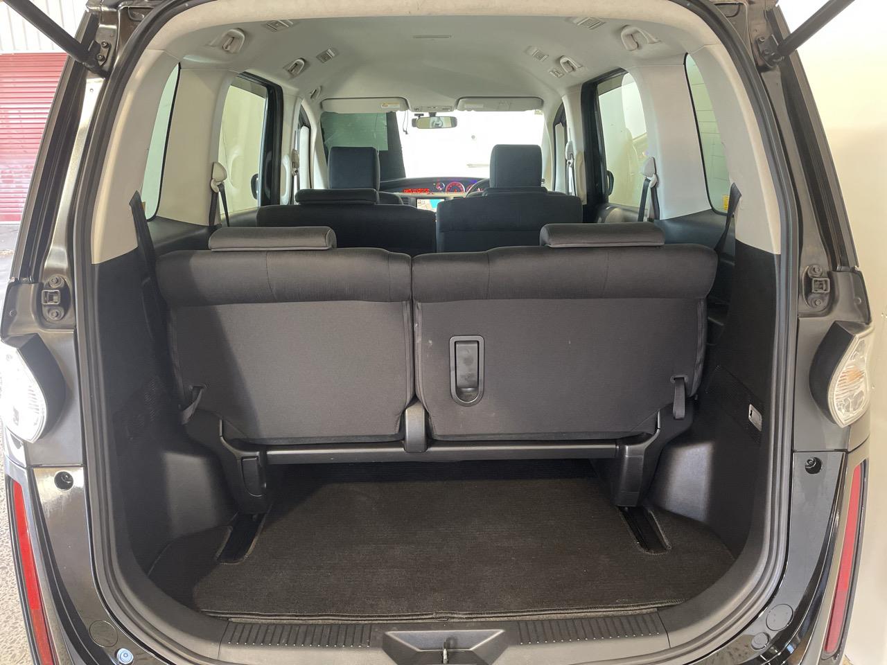 2011 Mazda BIANTE