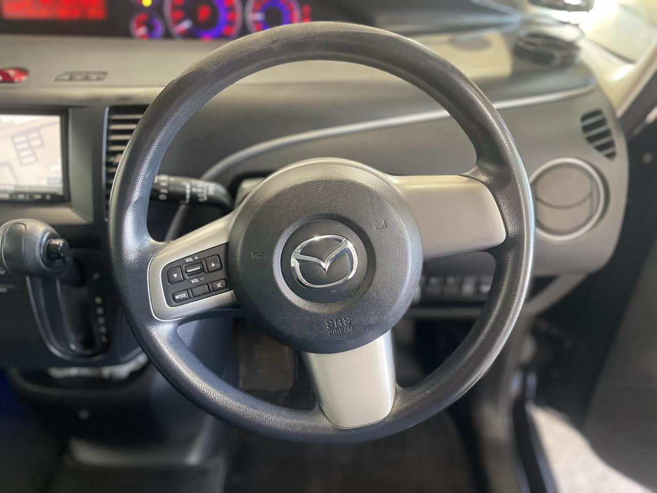 2011 Mazda BIANTE