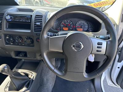 2011 Nissan NAVARA - Thumbnail