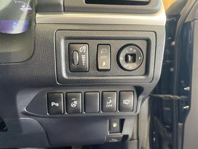 2011 Lexus CT200H - Thumbnail