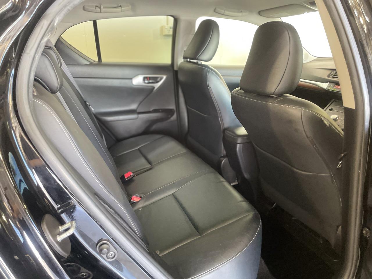 2011 Lexus CT200H
