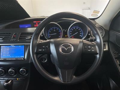 2012 Mazda Axela - Thumbnail