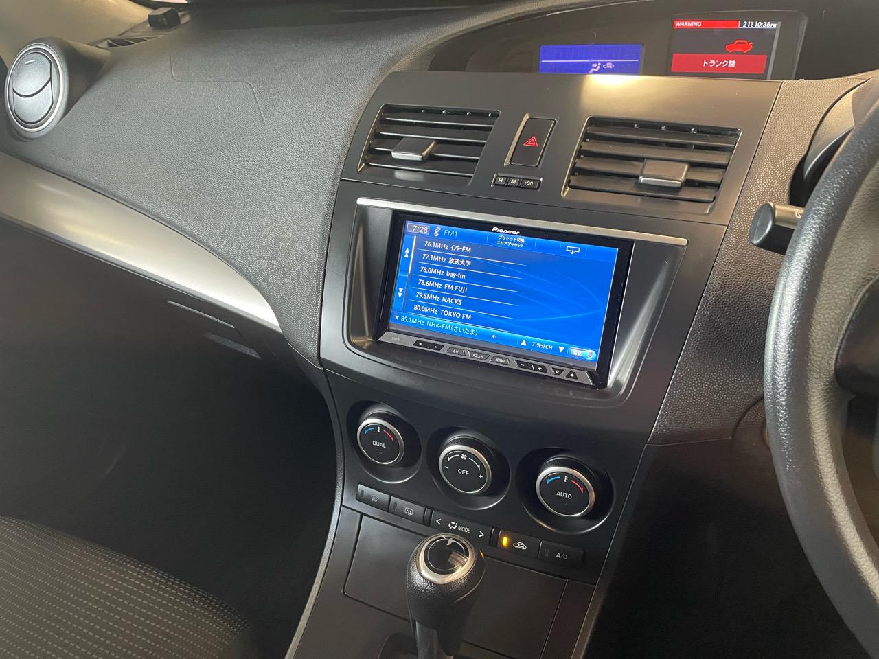 2012 Mazda Axela