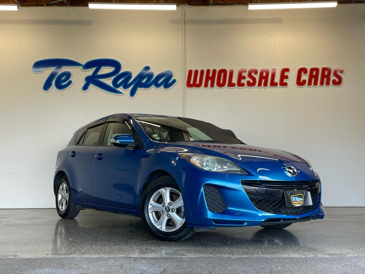 2012 Mazda Axela