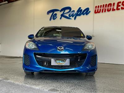 2012 Mazda Axela - Thumbnail