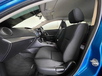2012 Mazda Axela - Thumbnail