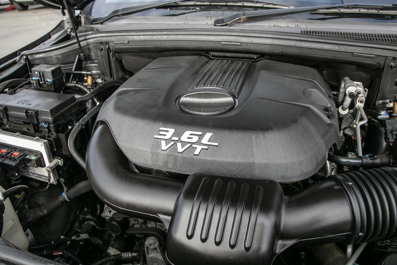 2012 Jeep GRAND CHEROKEE