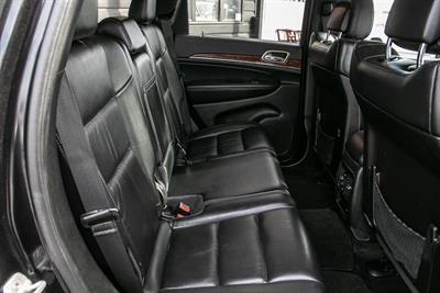 2012 Jeep GRAND CHEROKEE - Thumbnail