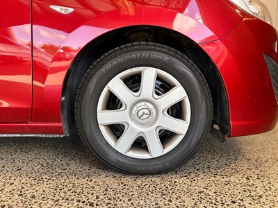 2014 Mazda Premacy - Thumbnail