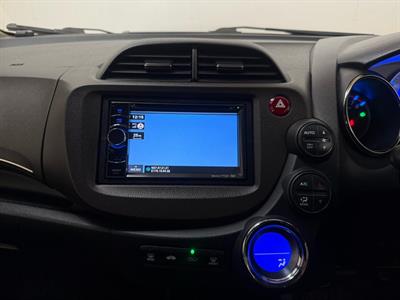 2012 Honda Fit Shuttle - Thumbnail