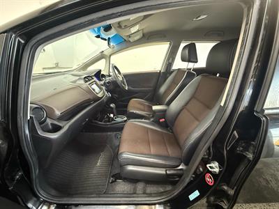 2012 Honda Fit Shuttle - Thumbnail