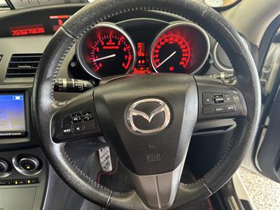 2010 Mazda AXELA - Thumbnail