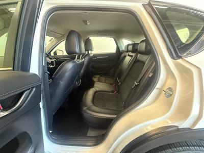 2017 Mazda CX-5 - Thumbnail