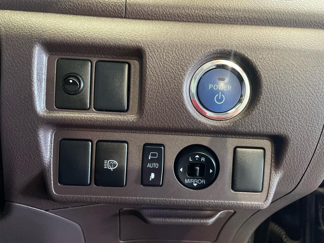 2011 Toyota SAI