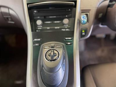 2011 Toyota SAI - Thumbnail