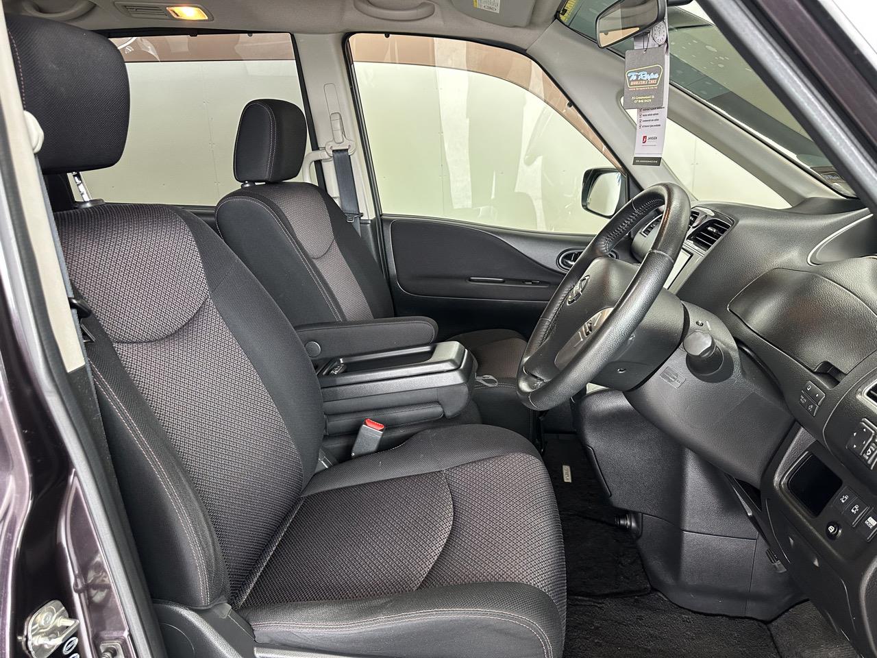 2011 Nissan Serena