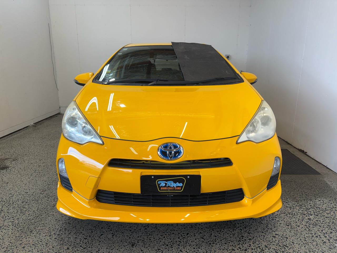 2012 Toyota AQUA