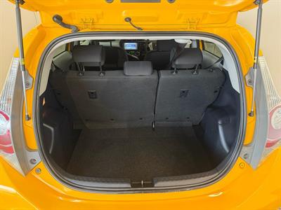 2012 Toyota AQUA - Thumbnail