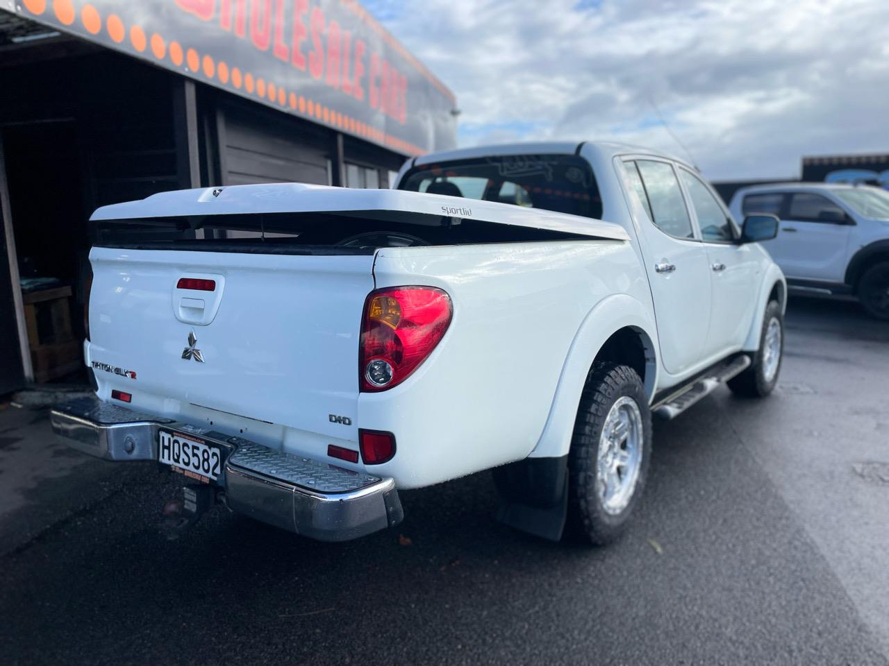 2014 Mitsubishi Triton