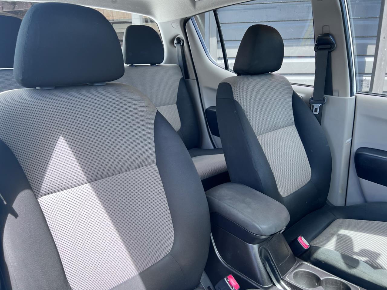 2014 Mitsubishi Triton