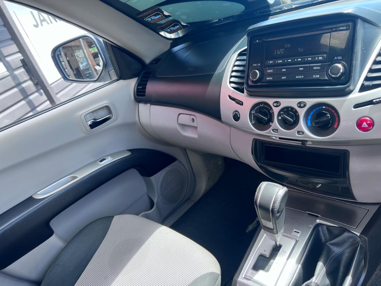 2014 Mitsubishi Triton