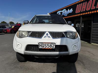 2014 Mitsubishi Triton - Thumbnail