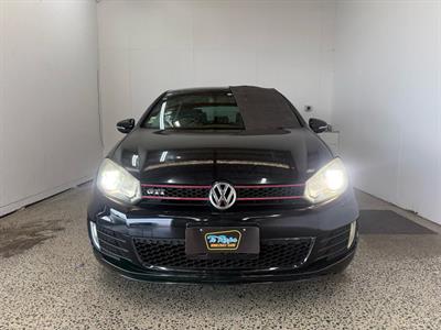 2012 Volkswagen Golf - Thumbnail