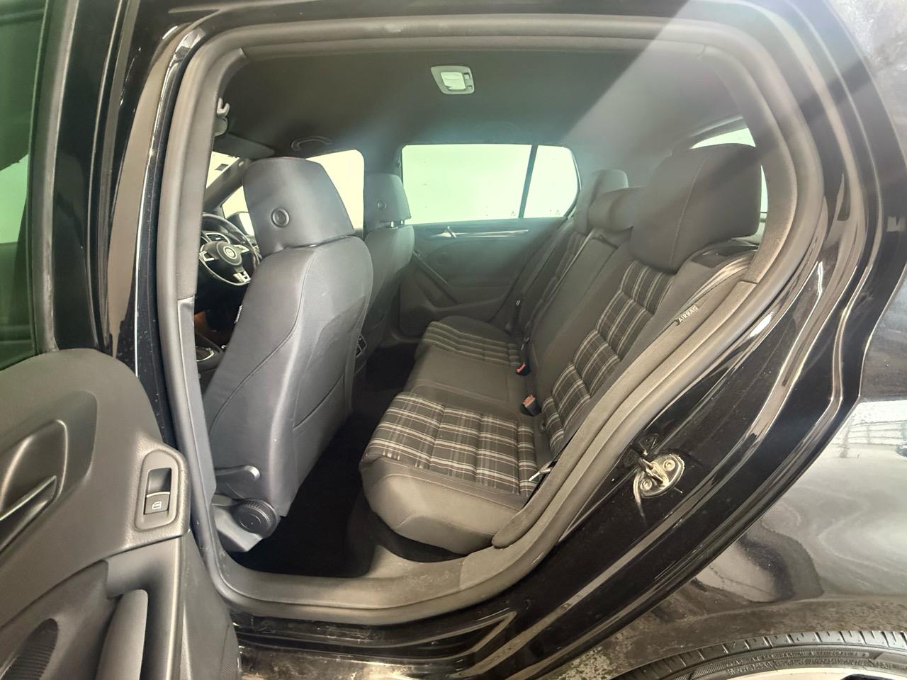 2012 Volkswagen Golf