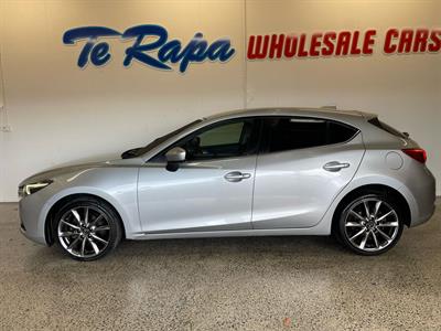 2016 Mazda Axela - Thumbnail