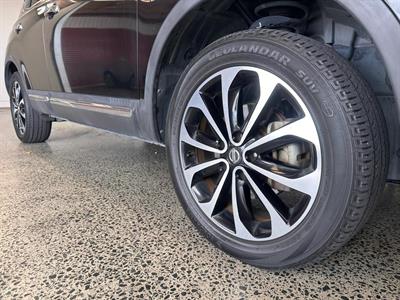 2013 Nissan Dualis - Thumbnail