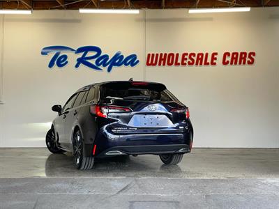 2020 Toyota Corolla - Thumbnail