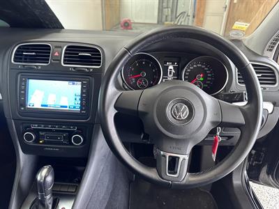 2012 Volkswagen Golf - Thumbnail