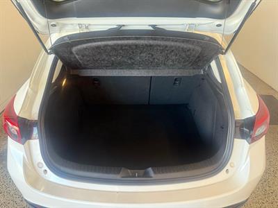 2014 Mazda AXELA - Thumbnail