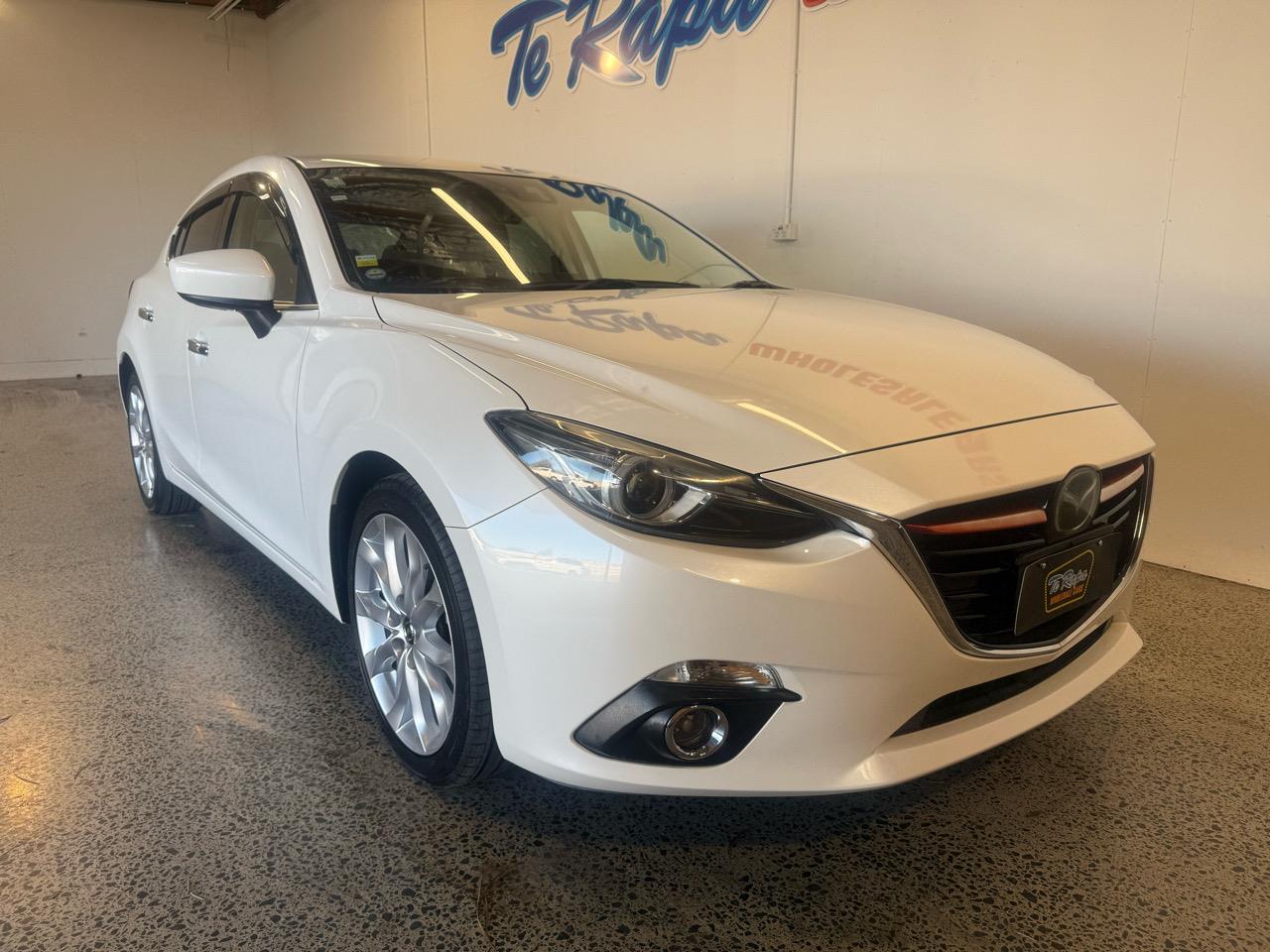 2014 Mazda AXELA